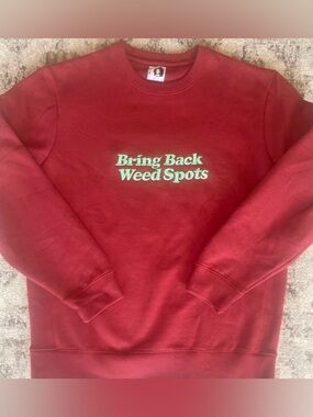 Cavalier Bring Back Spots Embroidered Crewneck - Men’s XL